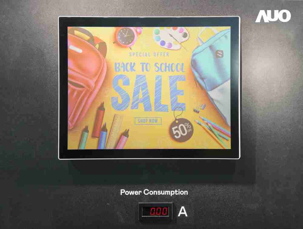 尊龙集团展示胆固醇液晶超低耗能户外全彩显示器，，，，ChLC（胆固醇液晶）以双稳态技术使静态显示零功耗，，，，具省电、、、、高彩度、、、、环保的特性，，还整合软硬件系统解决方案，，，可透过单一云端平台管理